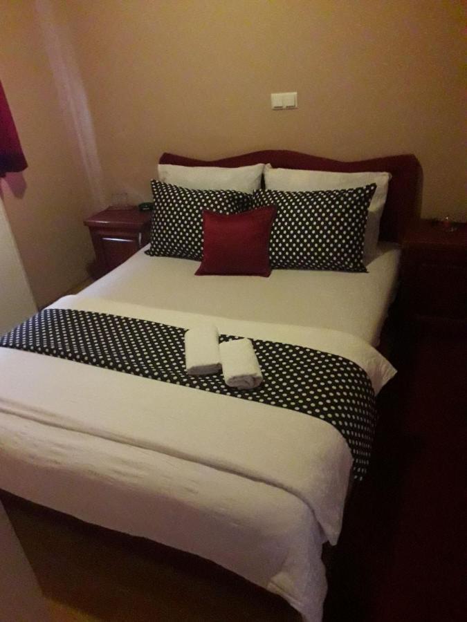 Motel Genex-M Бугойно Номер фото